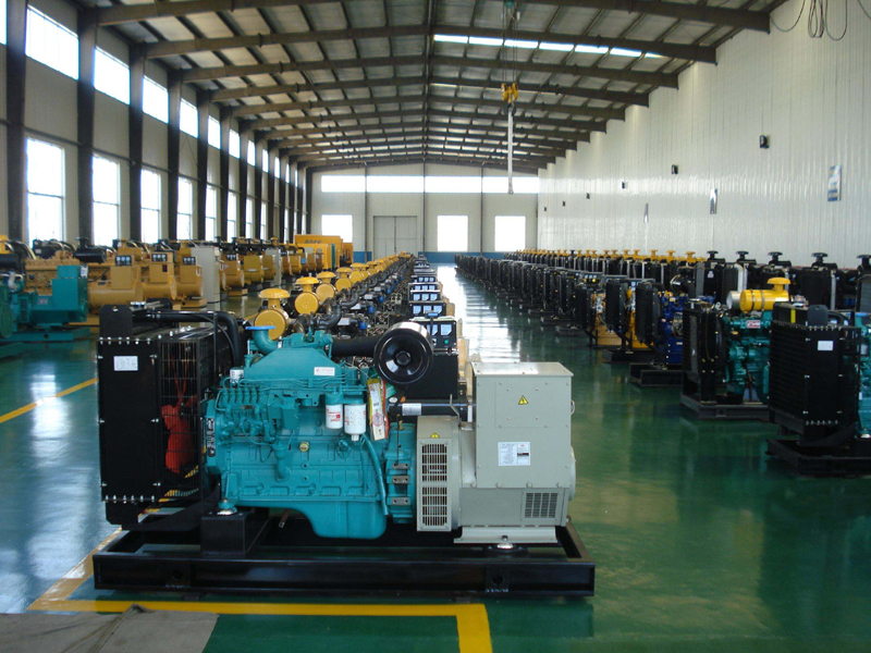 绥棱租赁发电机-柴油发电机组冒蓝烟、冒黑烟、冒白烟故障分析