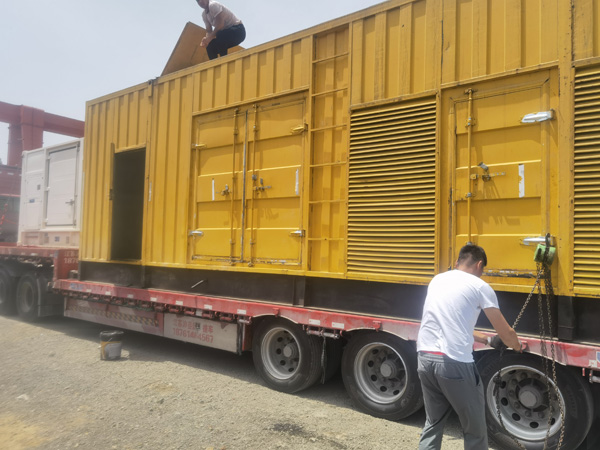 绥棱发电机出租100KW发电机需要什么规格的电缆线？