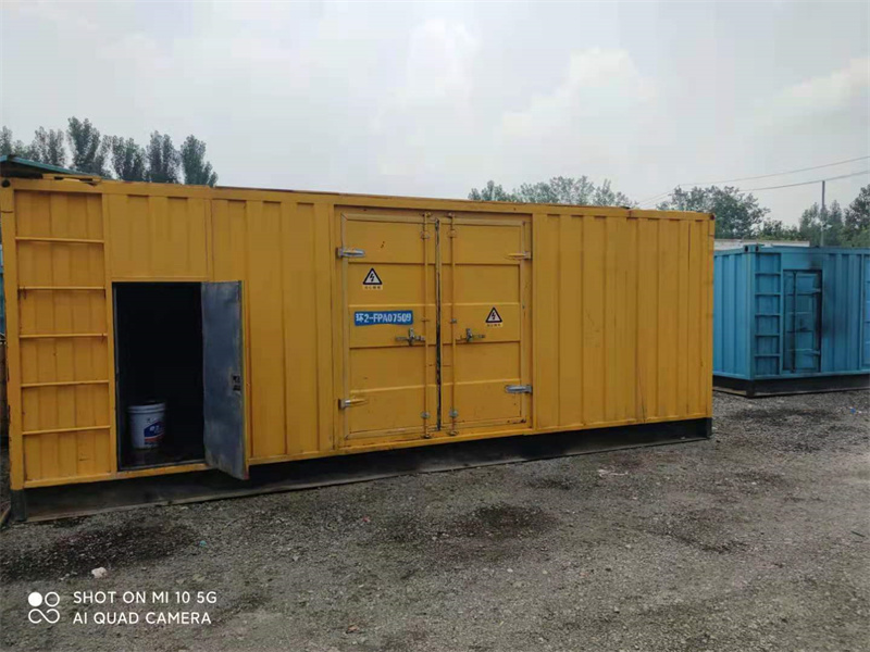 绥棱200KW柴油发电机组需要配备什么型号的电缆线？