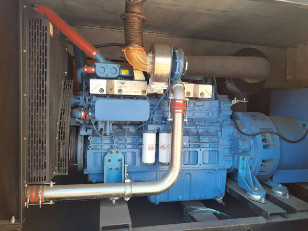 绥棱柴油发电机组一般有几种电压输出？