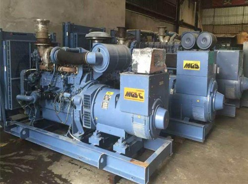 绥棱柴油发电机如何测试电流大小？