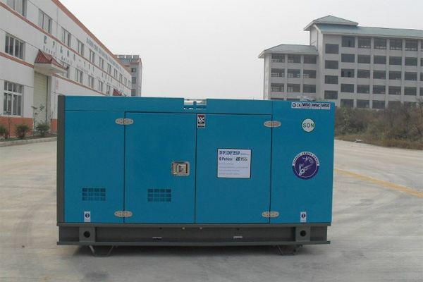 绥棱发电机租赁发电机组的换季保养注意事项