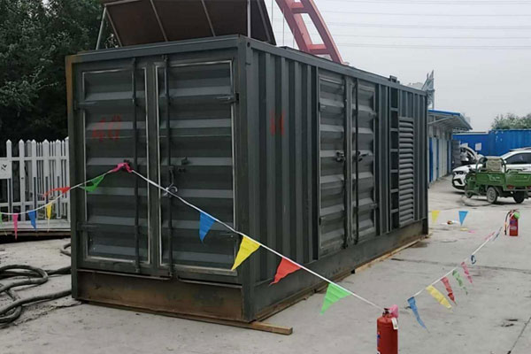 绥棱发电机租赁空气滤清器多久更换一次？