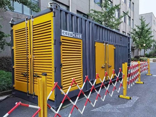 绥棱如何使用转速表检查发动机的转速？