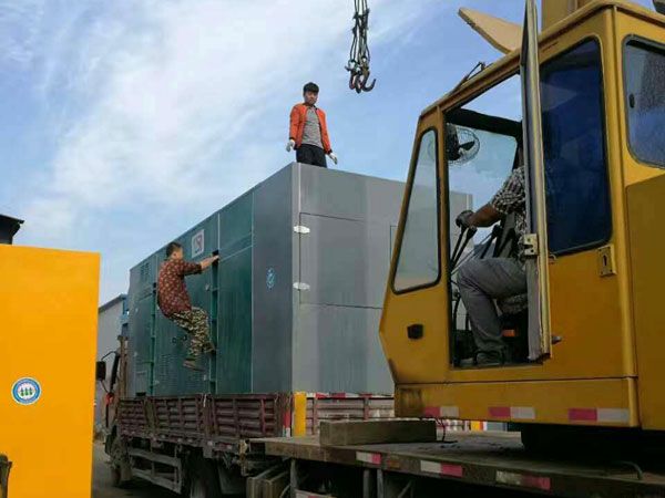 绥棱更换水冷式机油散热器密封件的操作流程是怎样的？